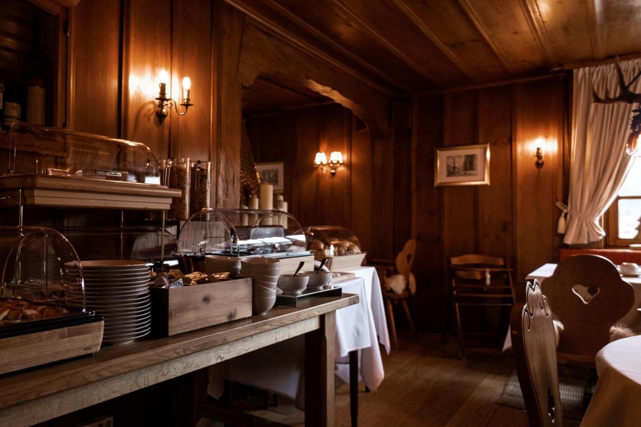 Hotel Zum See, Titisee エクステリア 写真