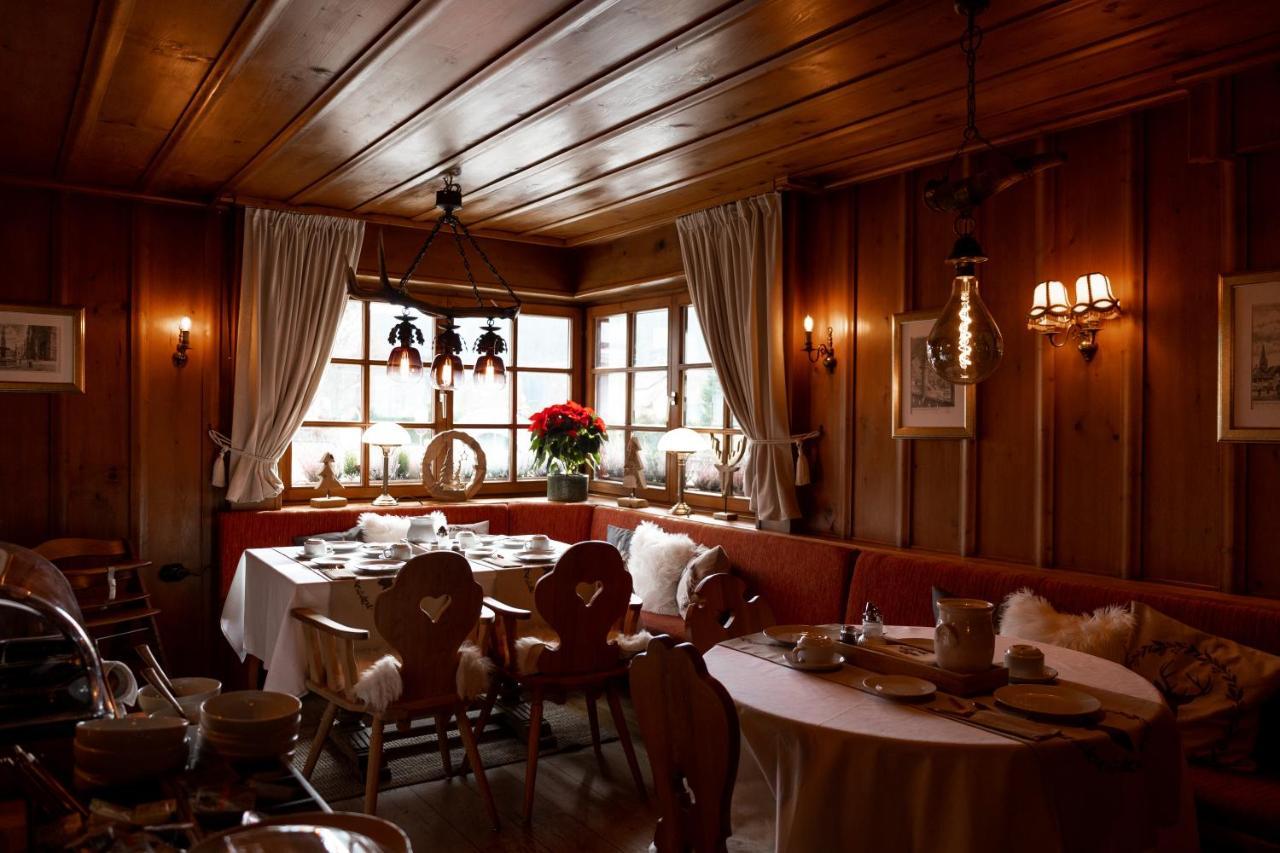 Hotel Zum See, Titisee エクステリア 写真