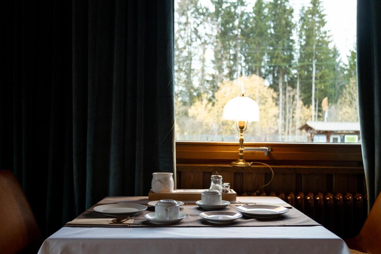Hotel Zum See, Titisee エクステリア 写真