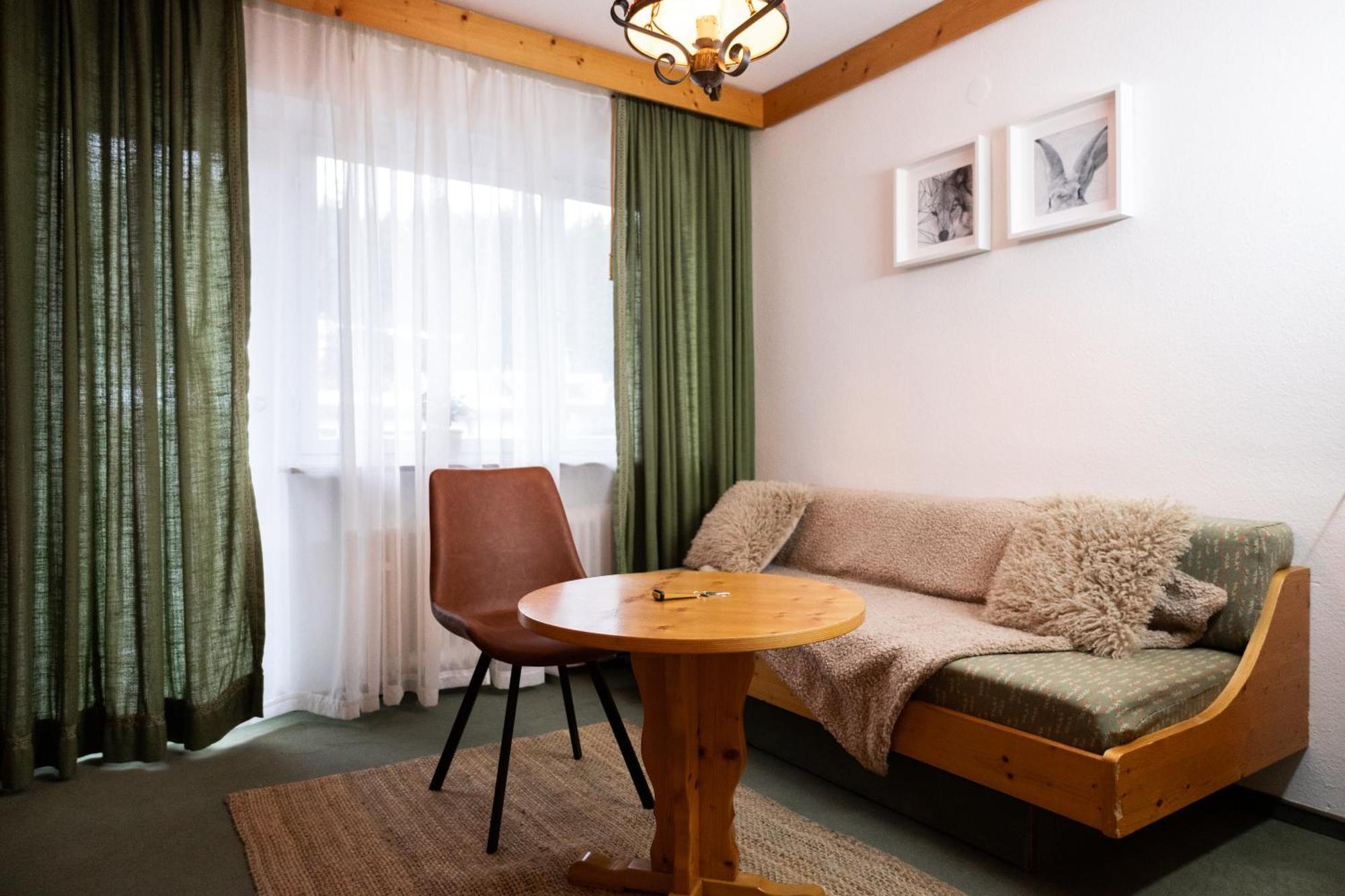 Hotel Zum See, Titisee エクステリア 写真