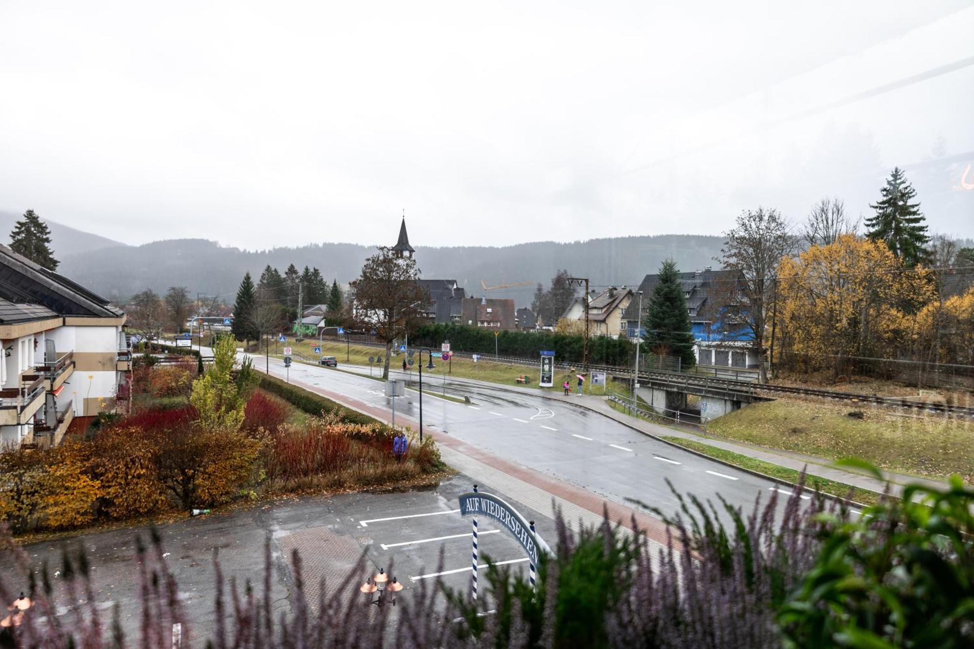 Hotel Zum See, Titisee エクステリア 写真